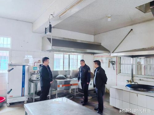 信陽市平橋區人民法院黨組書記 院長張楷永到王崗鄉調研指導食品安全工作