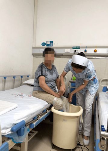 寶雞市第二中醫(yī)醫(yī)院骨傷科 專業(yè)診療，傳承中醫(yī)精髓